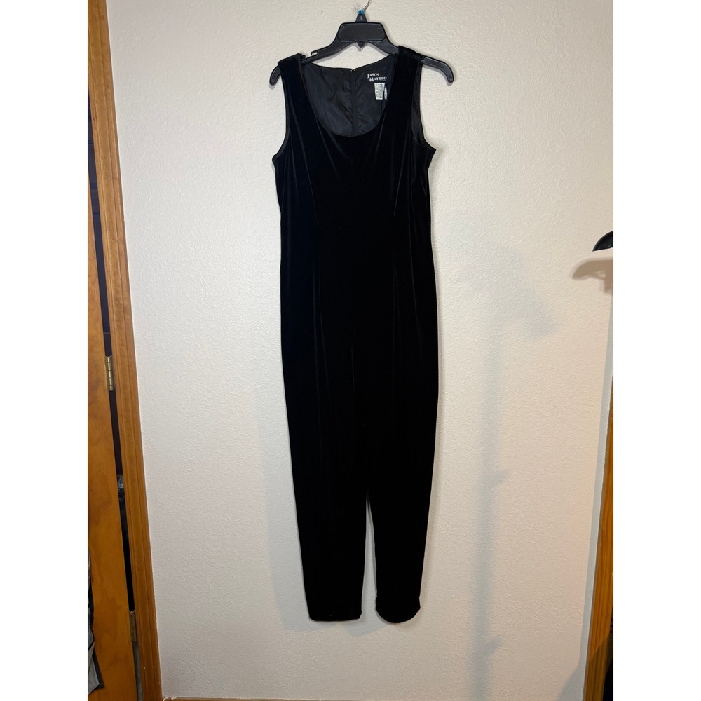 Jason Matthews Vintage Black Velvet Jumpsuit Sleeveless Scoop Neck Size 12 583